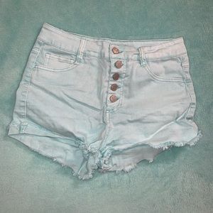 Mint green shorts with 5 buttons